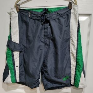 Quicksilver men's blue green board shorts size 38